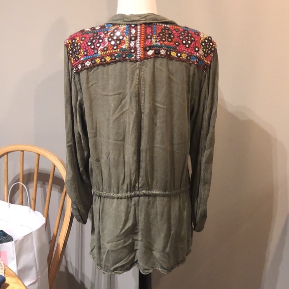 Jacket - Picture 2 of 4